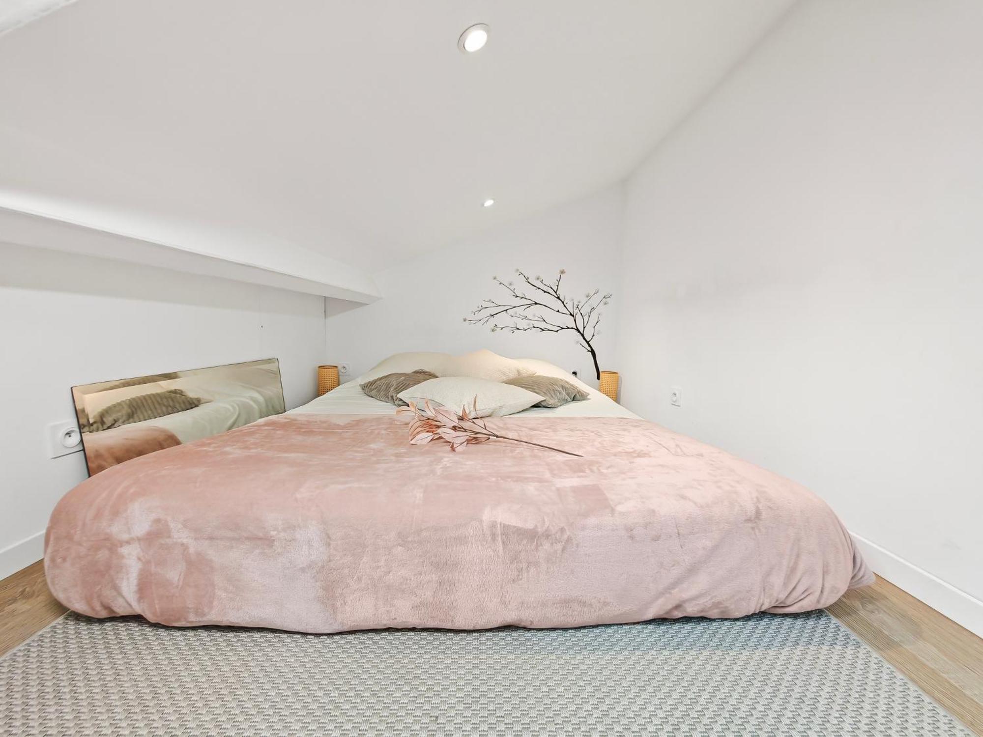 Loft Duplex A 2 Min De Paris - Parking Gratuit Leilighet Le Pré-Saint-Gervais Eksteriør bilde